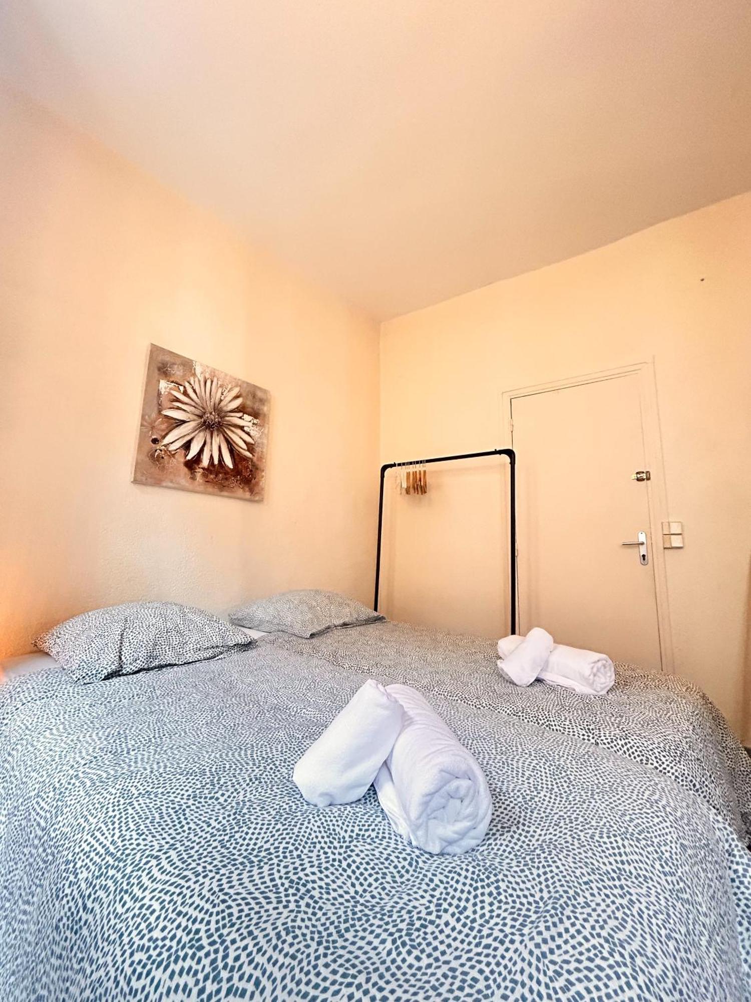 Appartement L'Abri Douillet à Montauban Extérieur photo